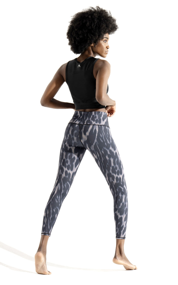 WOMEN'S HIGH RISE LEGGING IN A BEAUTIFUL NEW DARK SKIN LIFESTYLE PRINT. LEGGING INSEAM 26" SOLID BLACK INSIDE