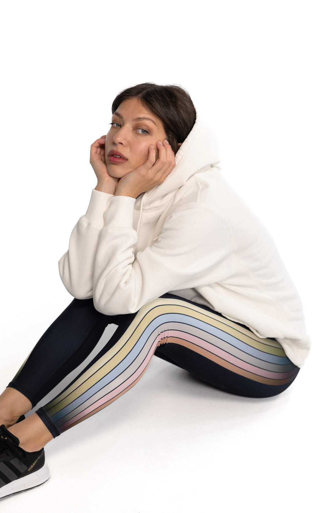 CENTRAL PARK WEST PULLOVER FLEECE HOODIE IN IVORY
