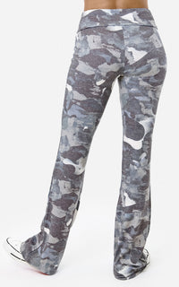 Women's Printed Camo Flare Sweatpant-natural drawstring-high waisted